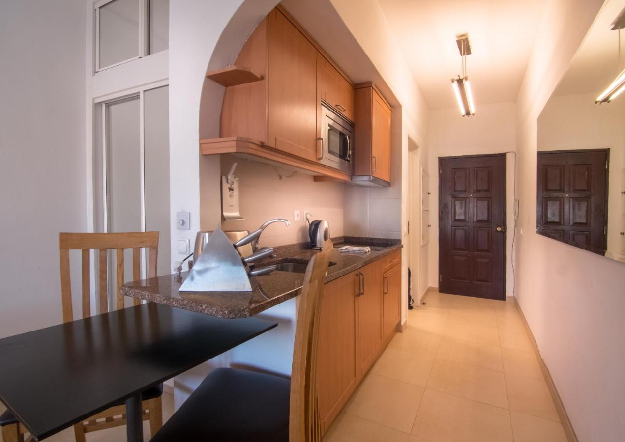 Lagos Main Avenue Studio With Marina View Balcony Екстериор снимка